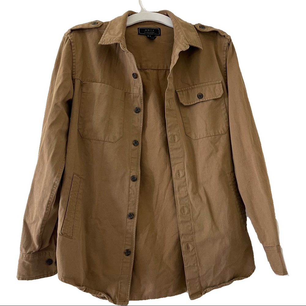 21 Men khaki button down jacket size xs